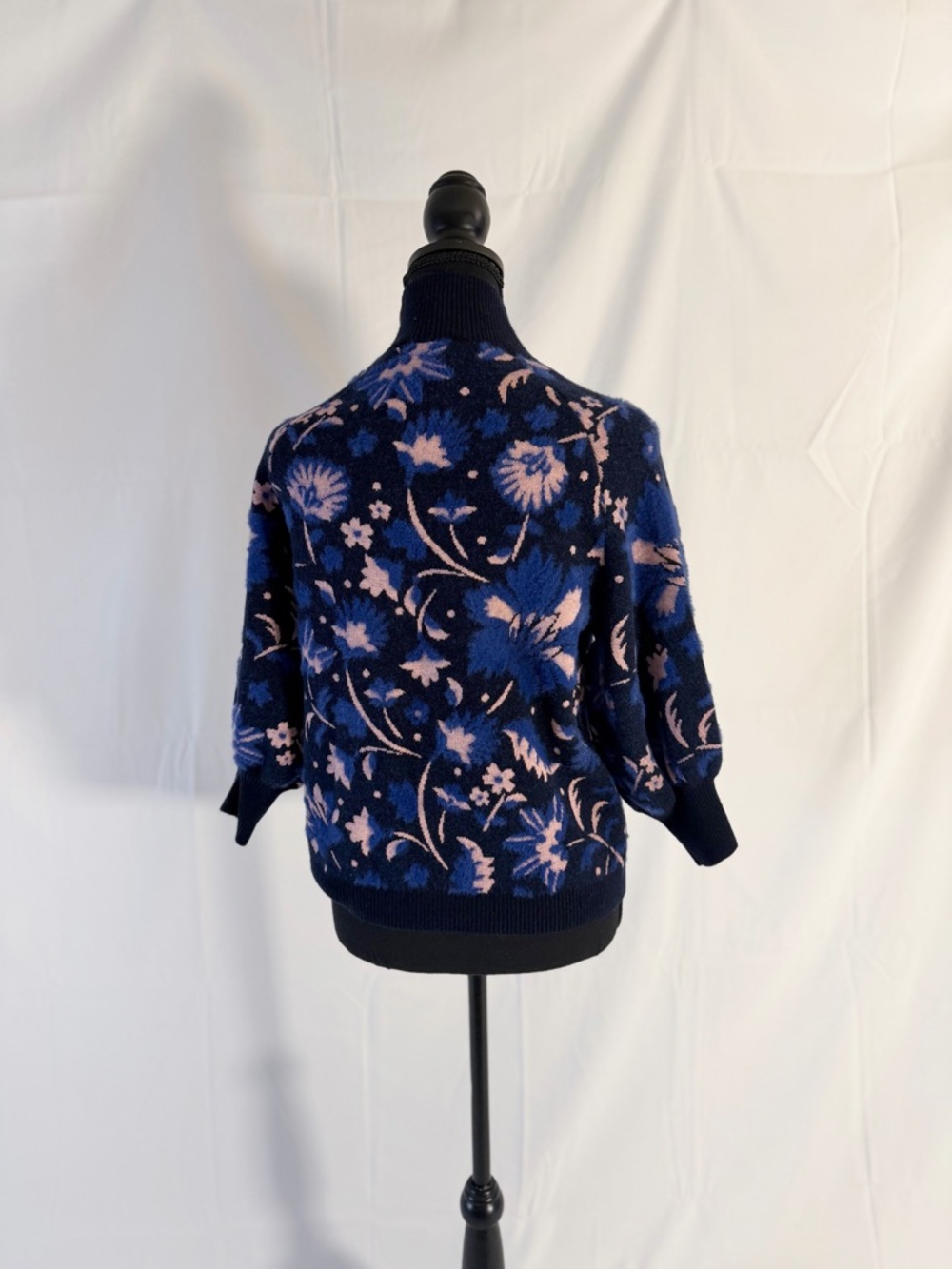Ted Baker Claudan Jaquard Sweater, size 1.  See size chart. - Picture 4 of 7